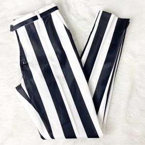 Beetle Juice Stripe Womens Black White Pants Size 4
